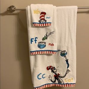 PBK Dr. Suess towels